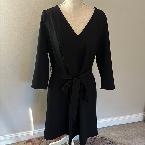 Lane Bryant Dresses & Skirts - Lane Bryant Black Midi Dress